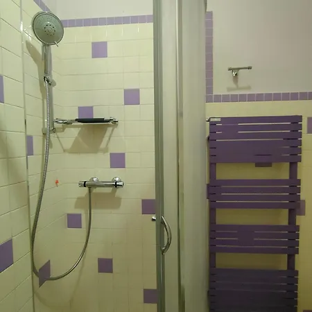 Marconi House * 알바아드리안티카